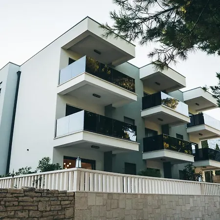 Apartament Mia La Verna Orebić